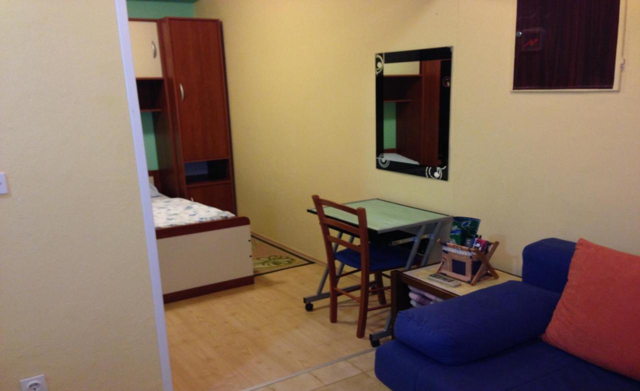 J&L Apartments دوبروفينك المظهر الخارجي الصورة