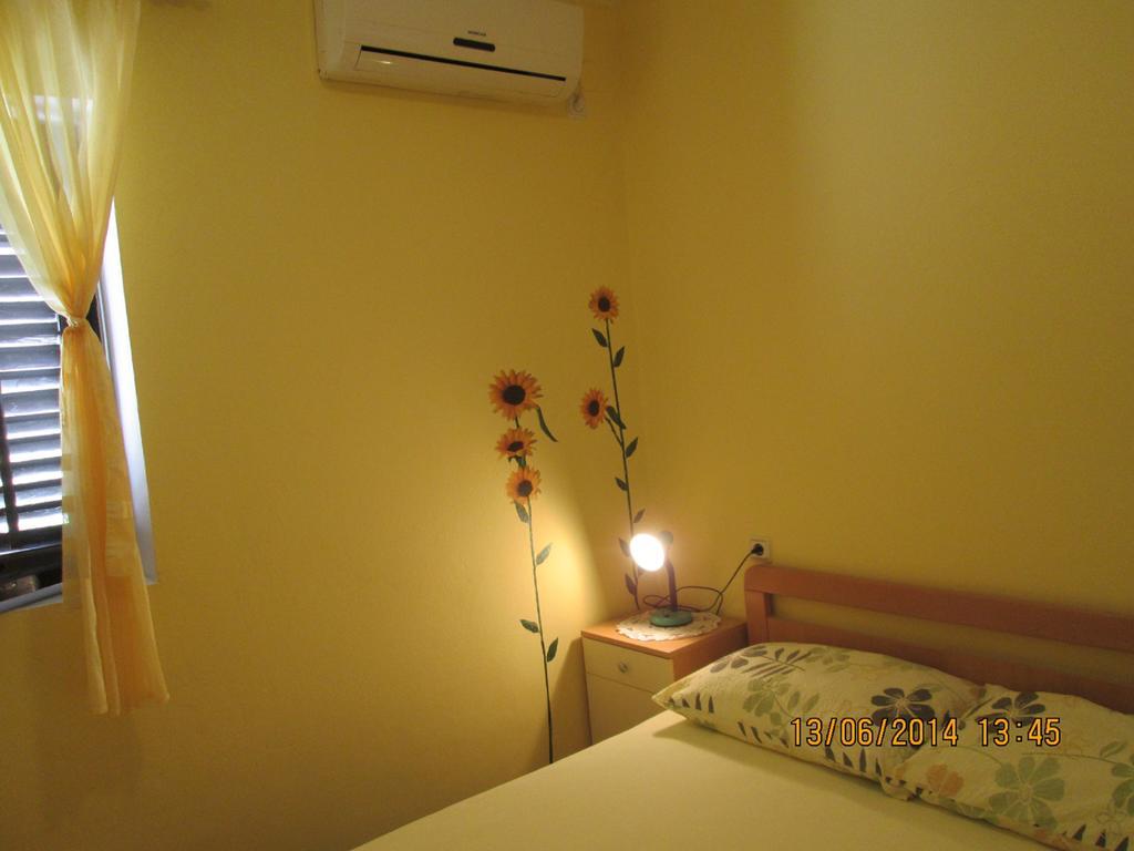 J&L Apartments دوبروفينك المظهر الخارجي الصورة