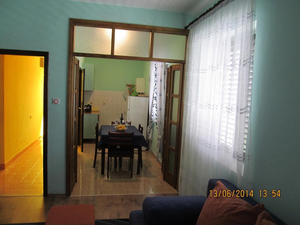 J&L Apartments دوبروفينك المظهر الخارجي الصورة
